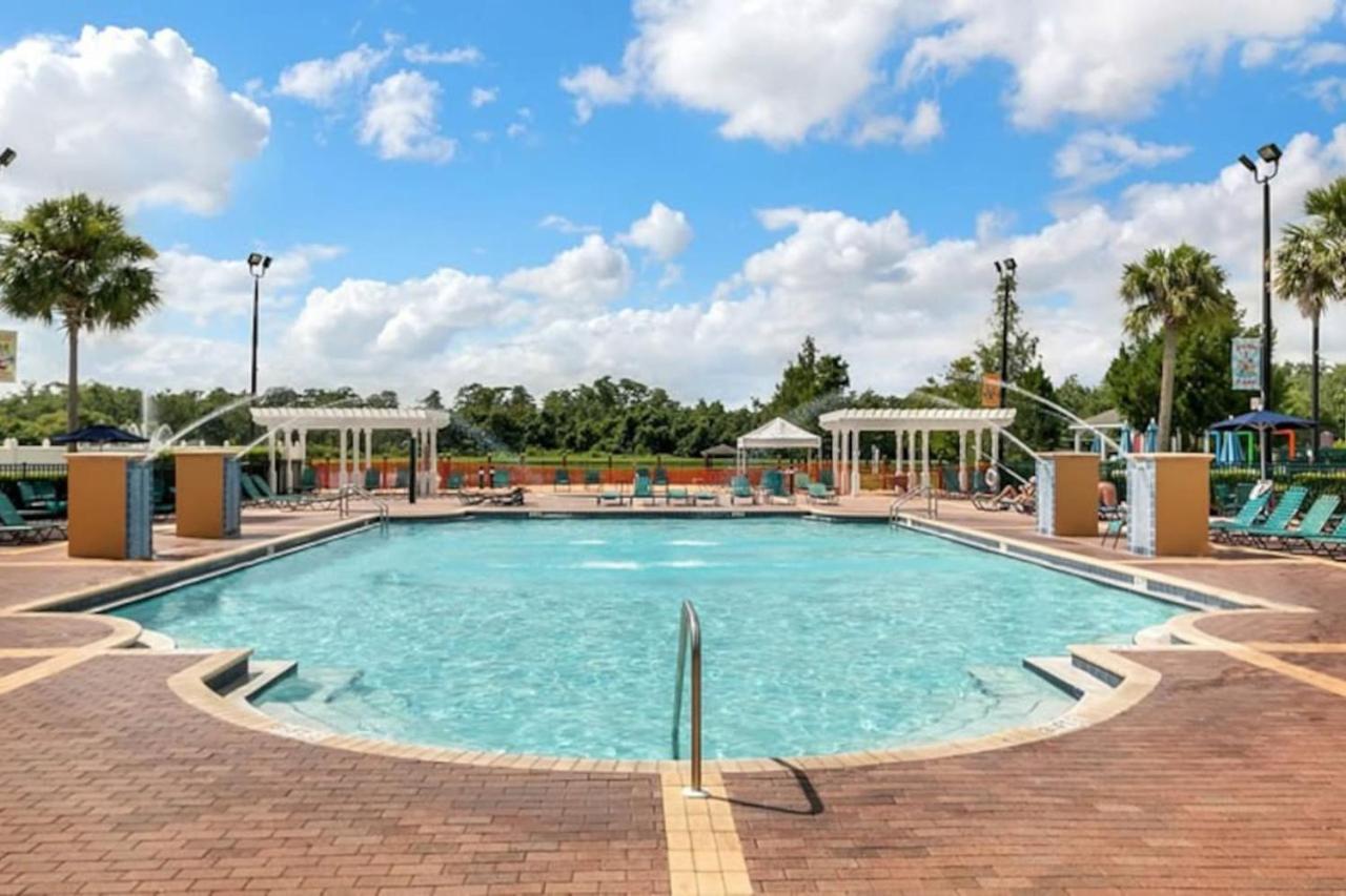 Holiday home 4 Bedroom 3 Bathroom At Seven Dwarfs 8-107 *