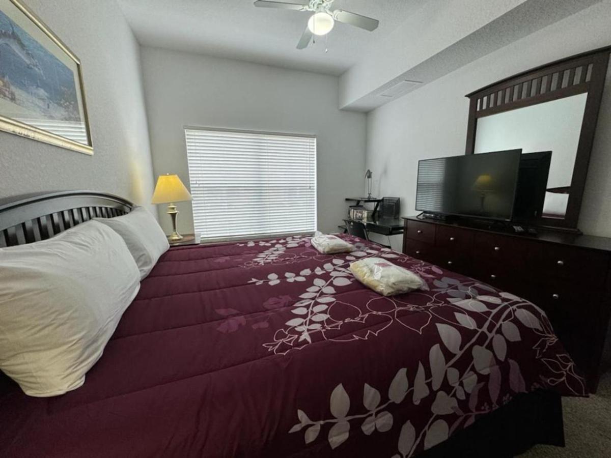 4 Bedroom 3 Bathroom At Seven Dwarfs 8-107 Kissimmee